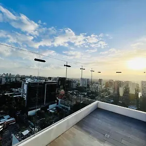3 Habitaciones, Edificio Airali, Zona 10, Avellino Apartamento Guatemala